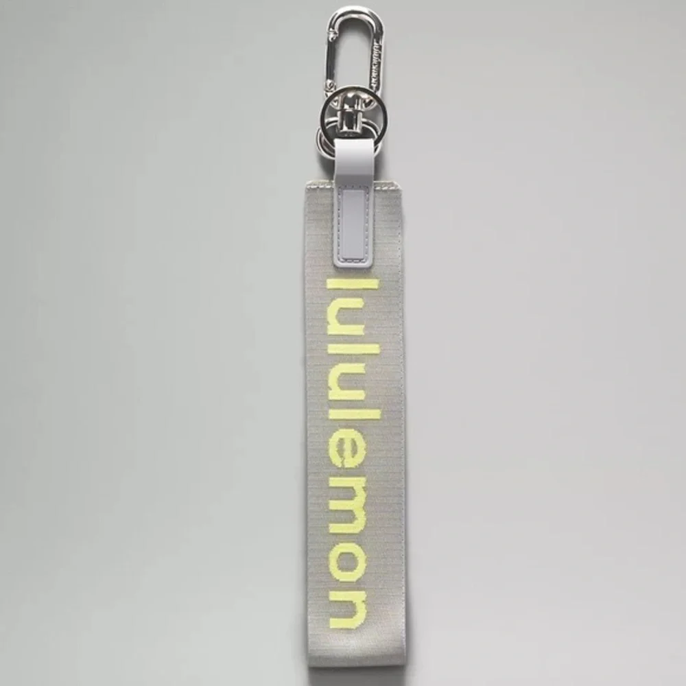 Lululemon Never Lost Keychain Rhino Gray / Electric Lemon BRAND NEW